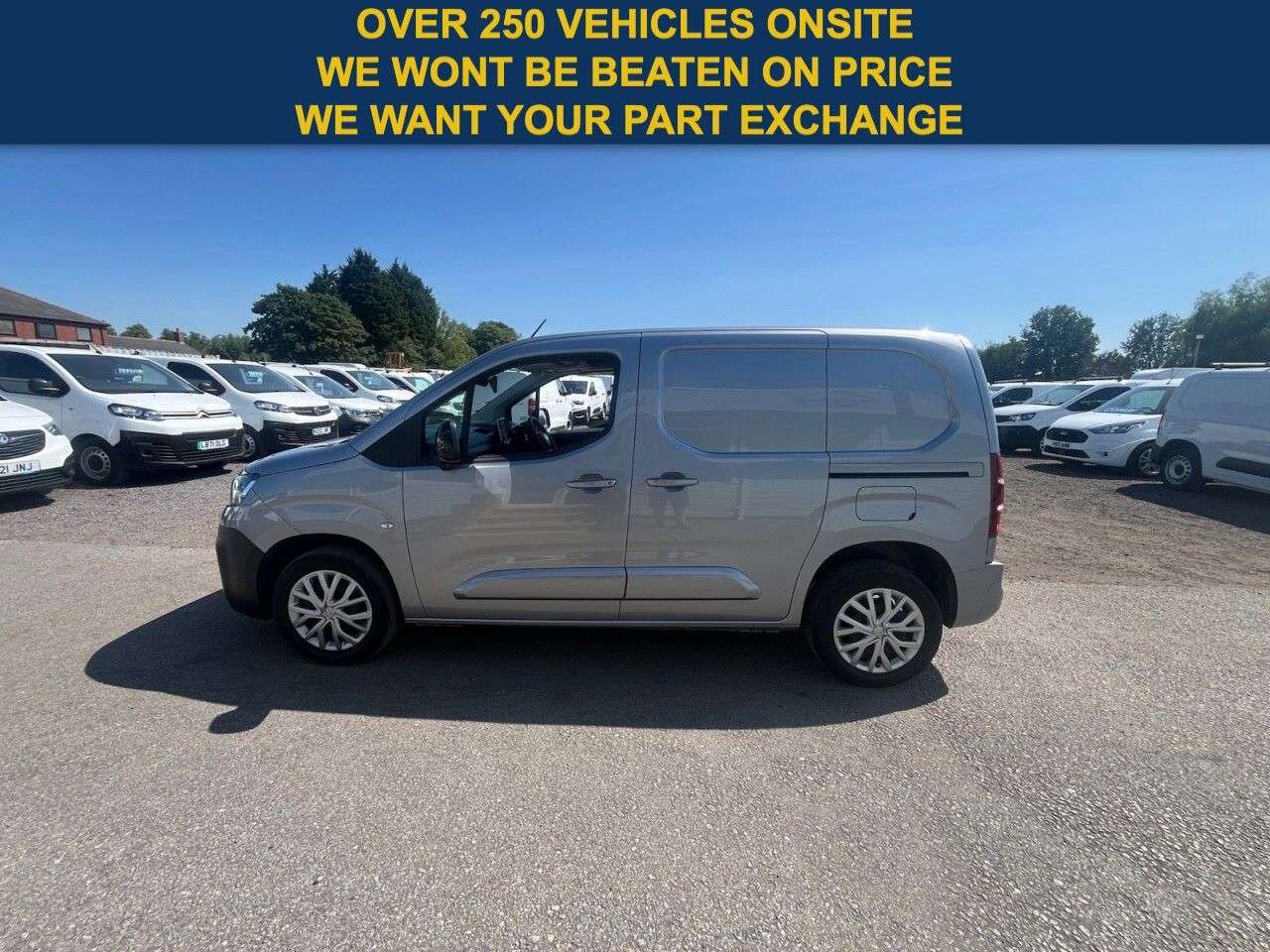 2023 FIAT DOBLO 2023 FIAT DOBLO