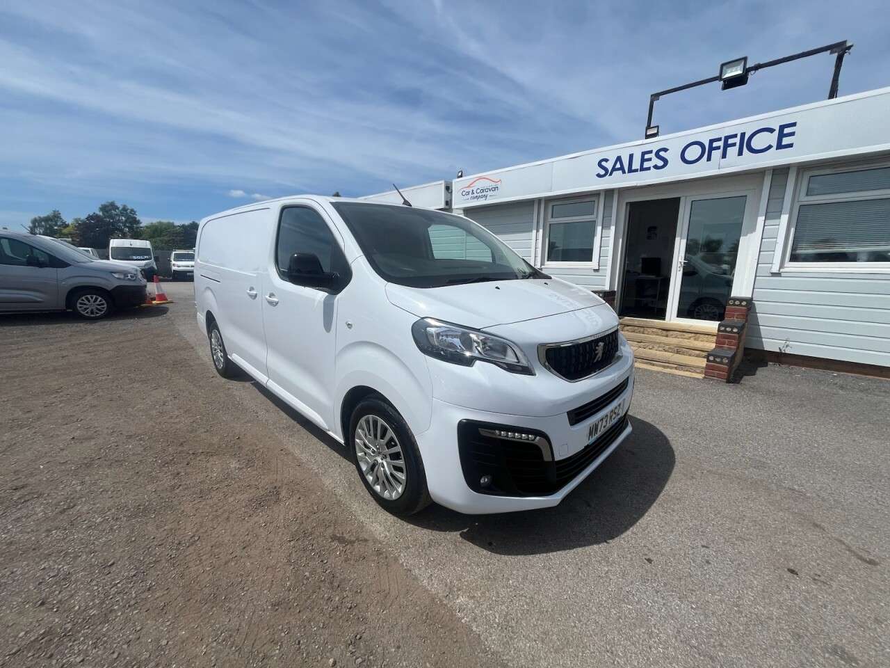 A 2023 PEUGEOT EXPERT 1.5 BlueHDi 1000 Asphalt Premium + Long Panel Van 6dr Diesel Manual LWB Eur A 2023 PEUGEOT EXPERT 1.5 BlueHDi 1000 Asphalt Premium + Long Panel Van 6dr Diesel Manual LWB Eur