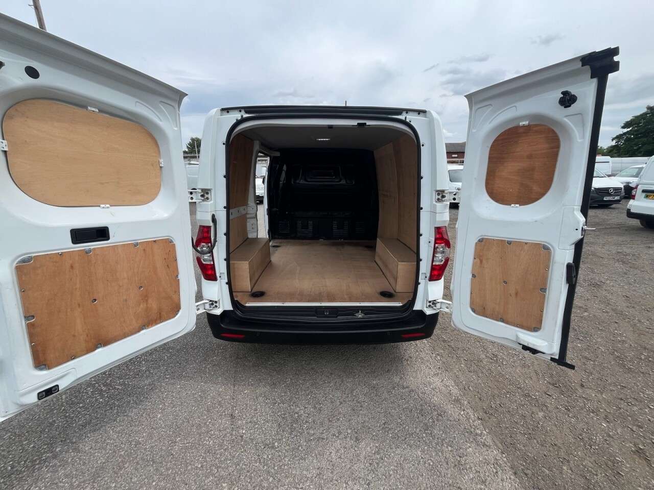 2022 MAXUS EDELIVER 3 2022 MAXUS EDELIVER 3