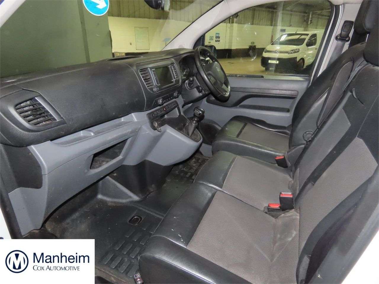 A 2021 CITROEN DISPATCH 1.5 BlueHDi 1000 Enterprise M Panel Van 6dr Diesel Manual FWD 2 Euro 6 (s/s A 2021 CITROEN DISPATCH 1.5 BlueHDi 1000 Enterprise M Panel Van 6dr Diesel Manual FWD 2 Euro 6 (s/s