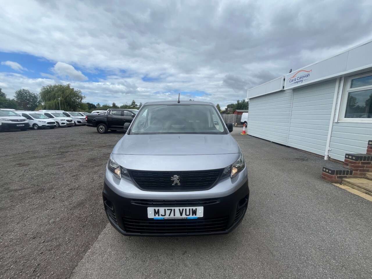 A 2021 PEUGEOT PARTNER 1.5 BlueHDi 950 Professional Premium Long Panel Van 6dr Diesel Manual LWB E A 2021 PEUGEOT PARTNER 1.5 BlueHDi 950 Professional Premium Long Panel Van 6dr Diesel Manual LWB E