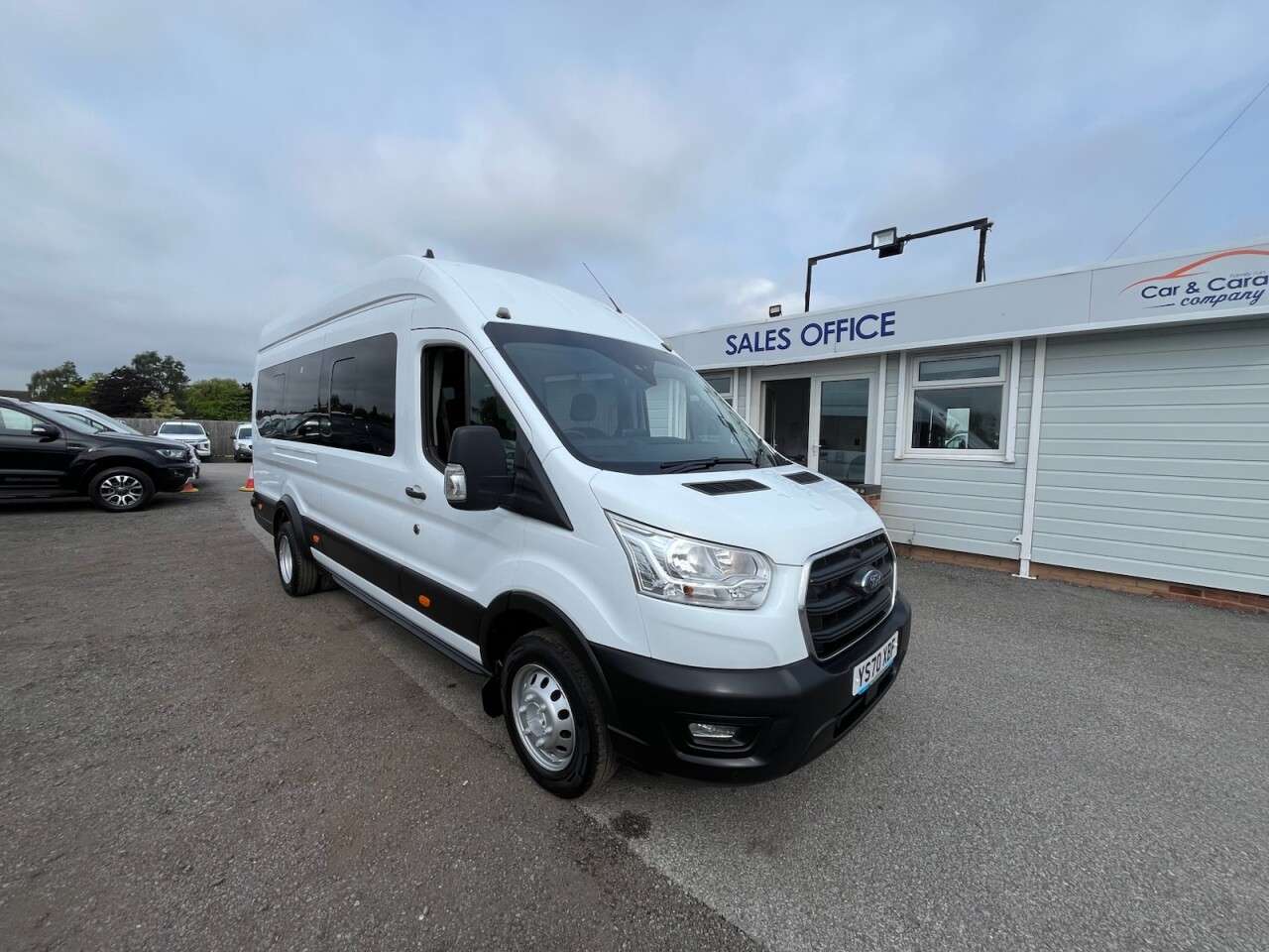 A 2020 FORD TRANSIT 2.0 460 EcoBlue Leader Minibus Double Cab 5dr Diesel Manual RWD L4 H3 Euro A 2020 FORD TRANSIT 2.0 460 EcoBlue Leader Minibus Double Cab 5dr Diesel Manual RWD L4 H3 Euro