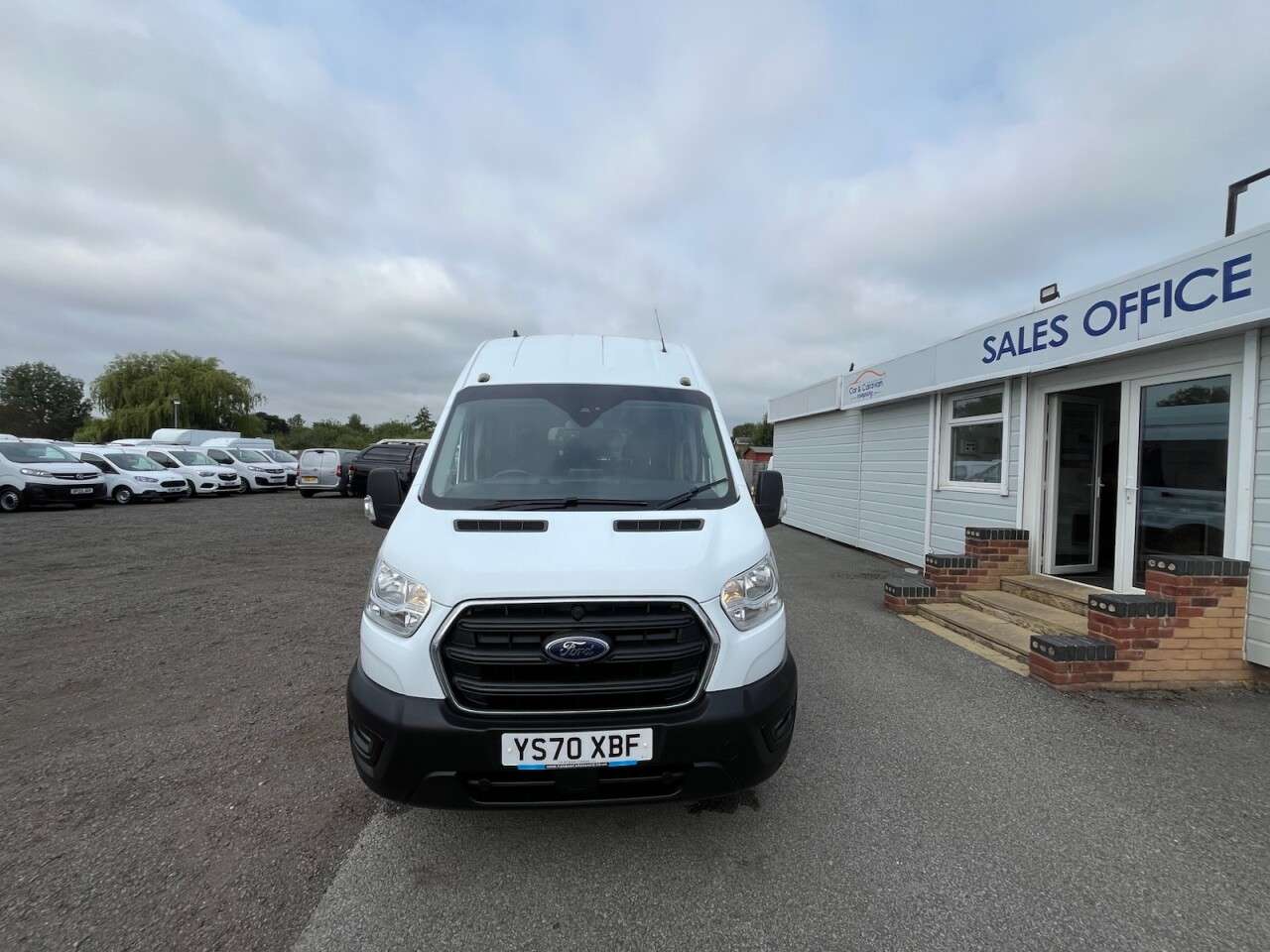 A 2020 FORD TRANSIT 2.0 460 EcoBlue Leader Minibus Double Cab 5dr Diesel Manual RWD L4 H3 Euro A 2020 FORD TRANSIT 2.0 460 EcoBlue Leader Minibus Double Cab 5dr Diesel Manual RWD L4 H3 Euro