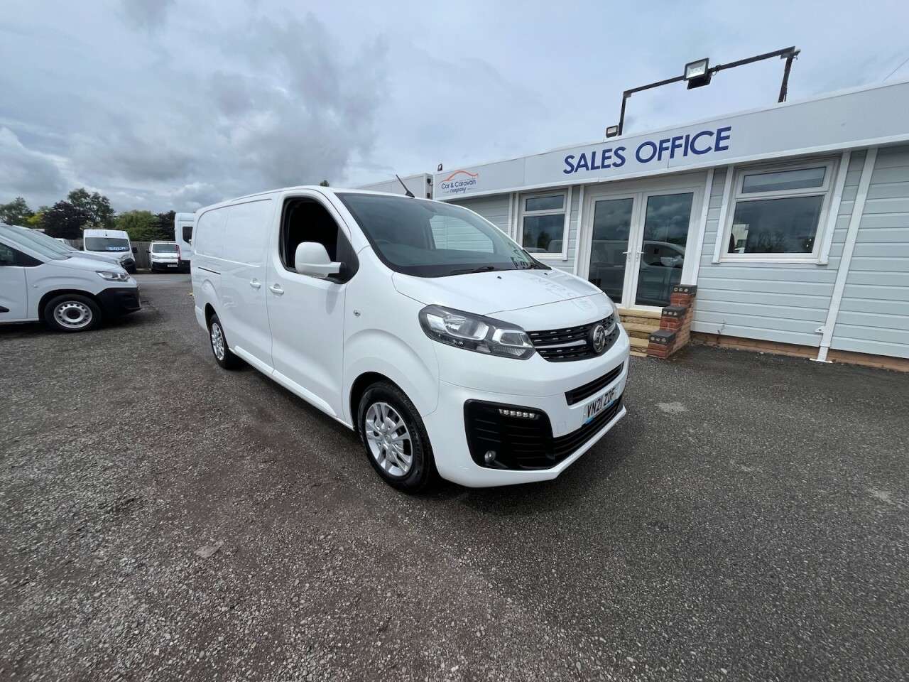 A 2021 VAUXHALL VIVARO 1.5 Turbo D 2900 Sportive Panel Van 5dr Diesel Manual L2 H1 Euro 6 (s/s) (1 A 2021 VAUXHALL VIVARO 1.5 Turbo D 2900 Sportive Panel Van 5dr Diesel Manual L2 H1 Euro 6 (s/s) (1