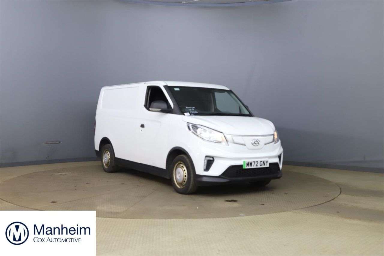 A 2022 MAXUS EDELIVER 3 50.23kWh Panel Van 5dr Electric Auto FWD L1 (122 ps) A 2022 MAXUS EDELIVER 3 50.23kWh Panel Van 5dr Electric Auto FWD L1 (122 ps)