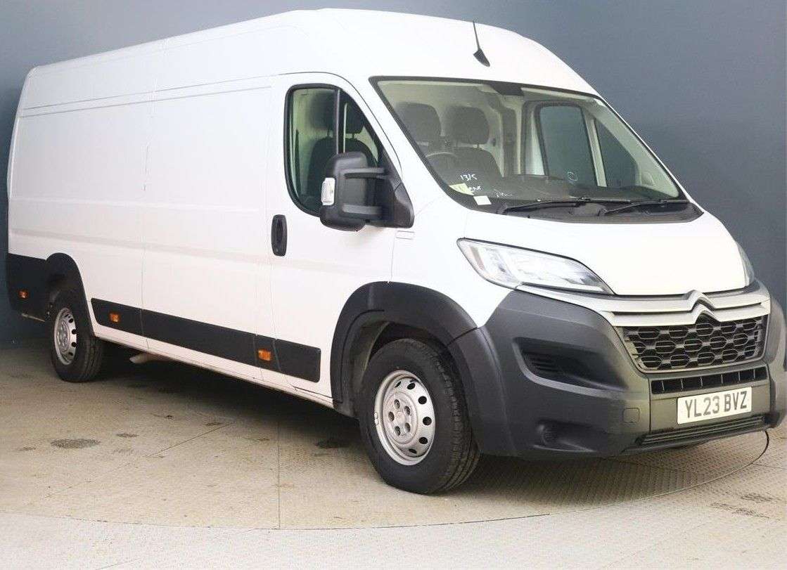 A 2023 CITROEN RELAY 2.2 BlueHDi 35 Enterprise Edition Panel Van 5dr Diesel Manual L4 High Roof A 2023 CITROEN RELAY 2.2 BlueHDi 35 Enterprise Edition Panel Van 5dr Diesel Manual L4 High Roof