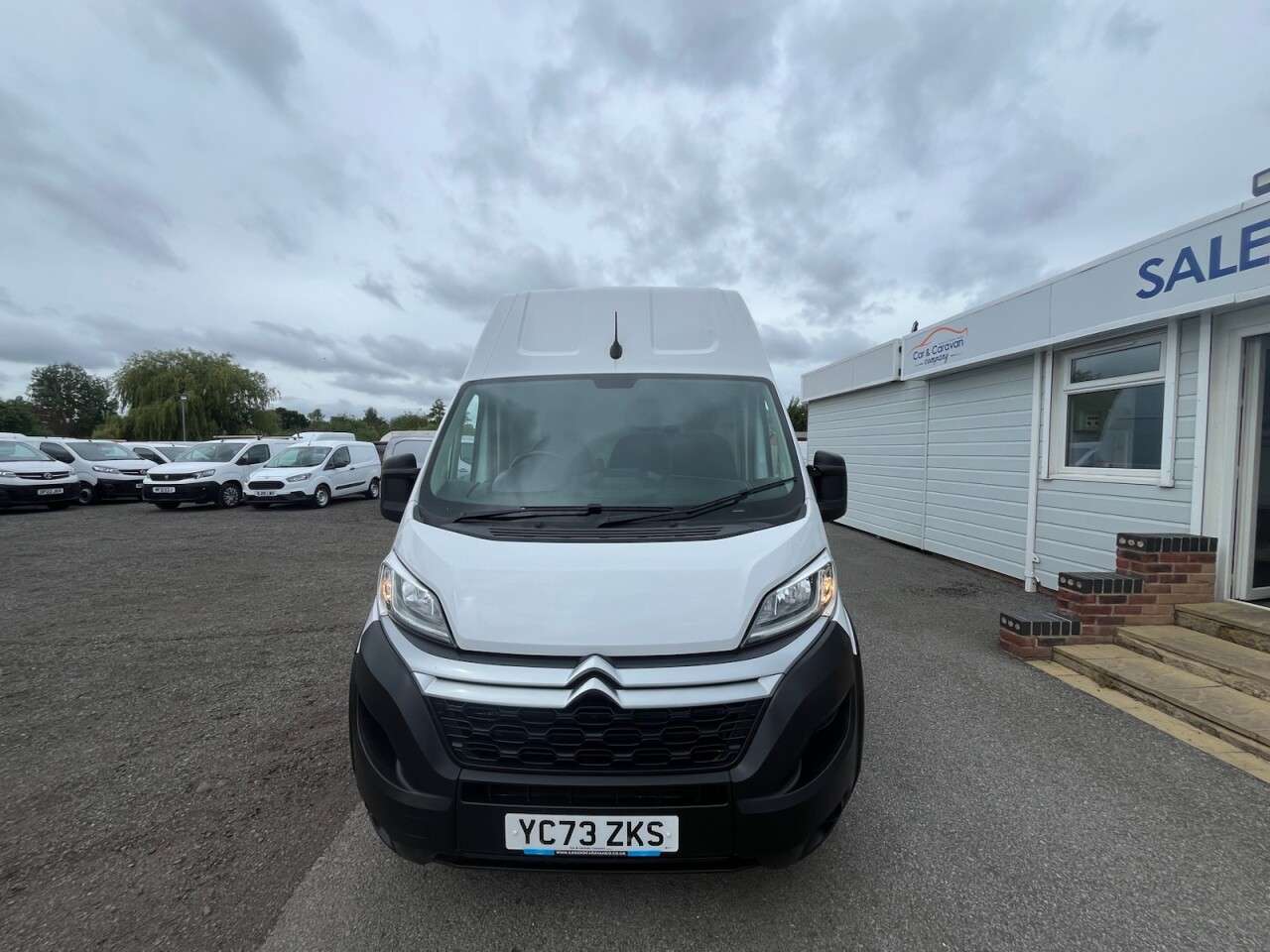 A 2023 CITROEN RELAY 2.2 BlueHDi 35 Enterprise Edition Panel Van 5dr Diesel Manual L4 Extra High A 2023 CITROEN RELAY 2.2 BlueHDi 35 Enterprise Edition Panel Van 5dr Diesel Manual L4 Extra High
