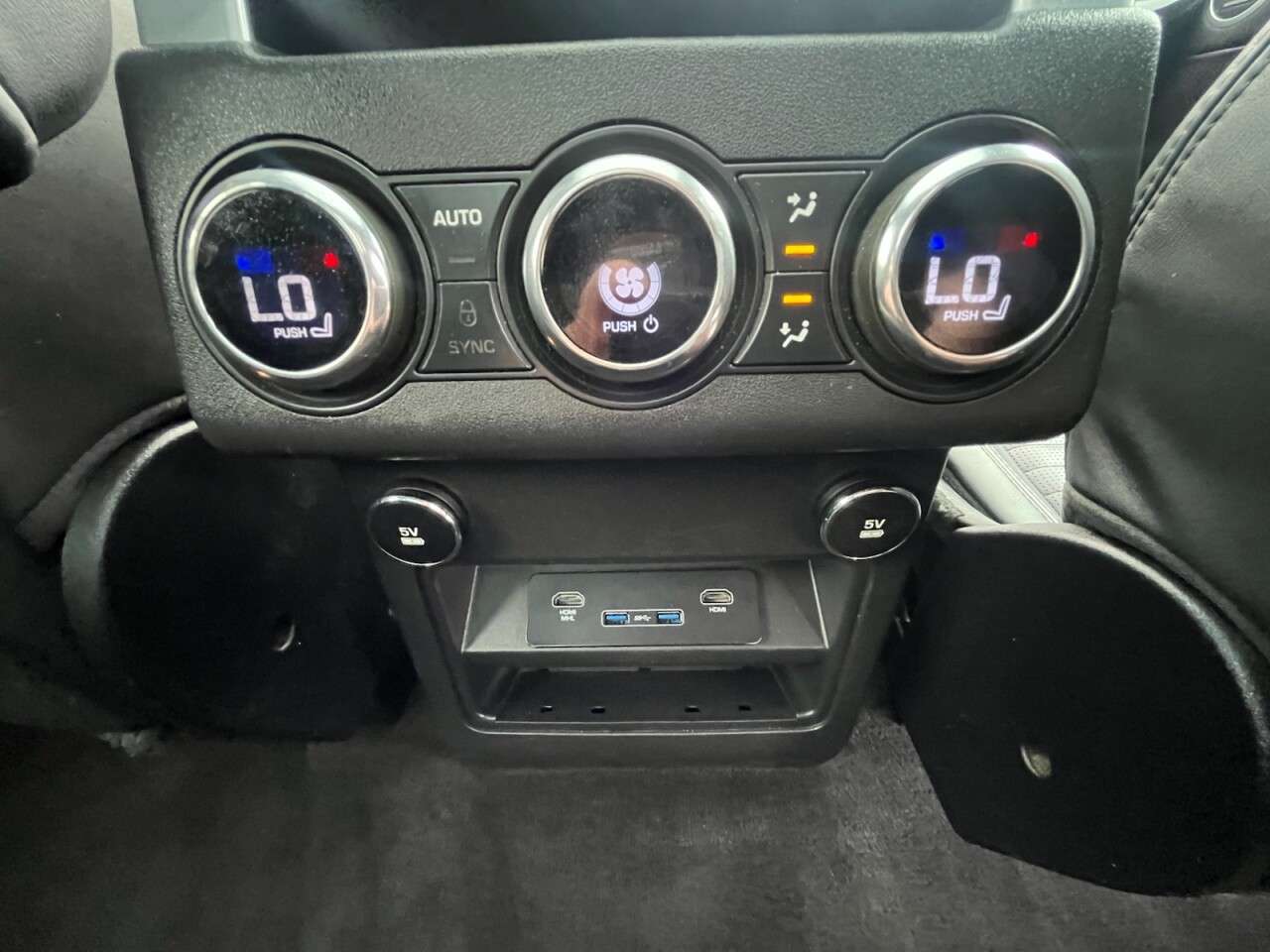 2018 LAND ROVER DISCOVERY 2018 LAND ROVER DISCOVERY