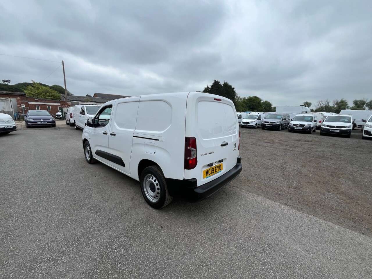 2019 PEUGEOT PARTNER 2019 PEUGEOT PARTNER