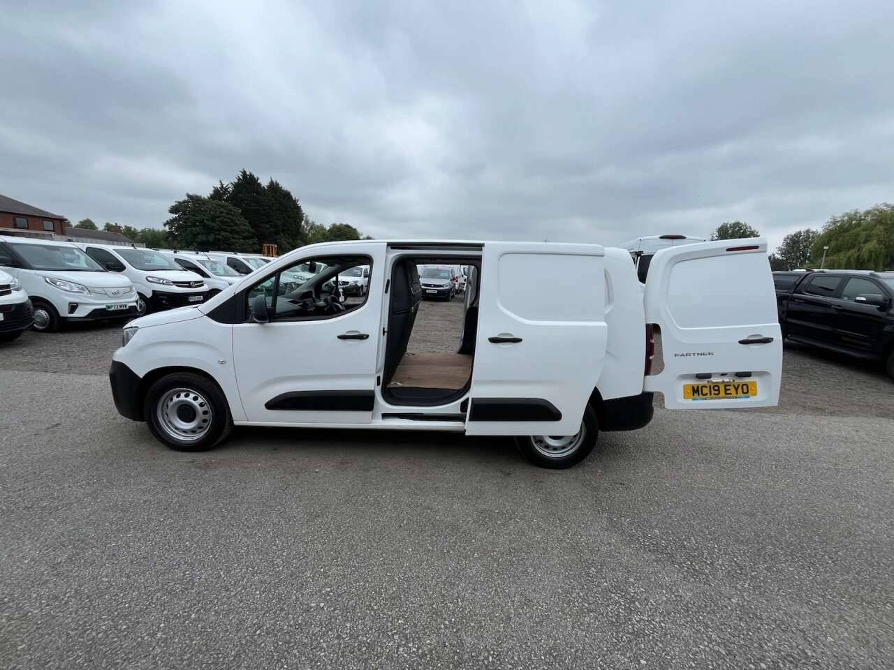 2019 PEUGEOT PARTNER 2019 PEUGEOT PARTNER