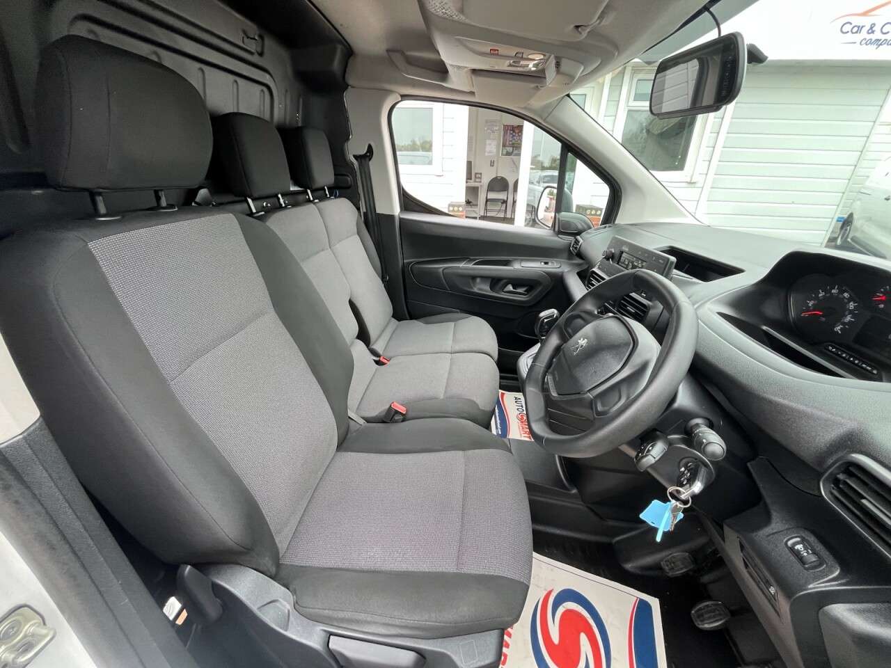 2019 PEUGEOT PARTNER 2019 PEUGEOT PARTNER