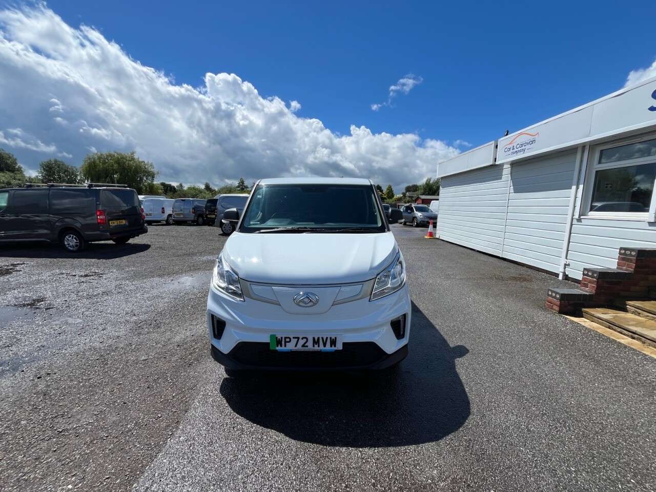 A 2022 MAXUS EDELIVER 3 50.23kWh Panel Van 5dr Electric Auto FWD L1 (122 ps) * FINANCE AVAILABLE CA A 2022 MAXUS EDELIVER 3 50.23kWh Panel Van 5dr Electric Auto FWD L1 (122 ps) * FINANCE AVAILABLE CA
