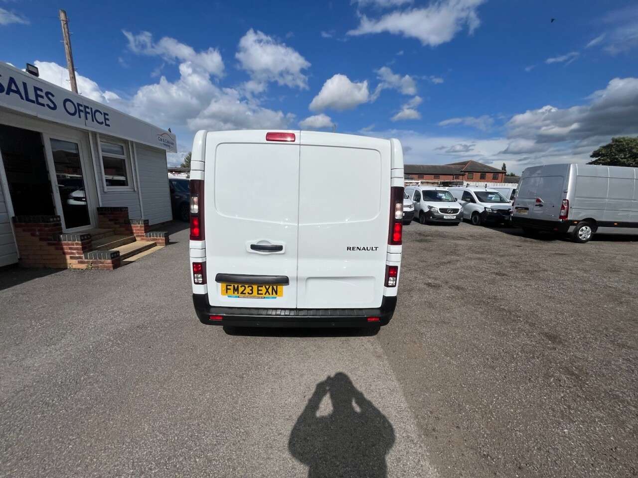2023 RENAULT TRAFIC 2023 RENAULT TRAFIC