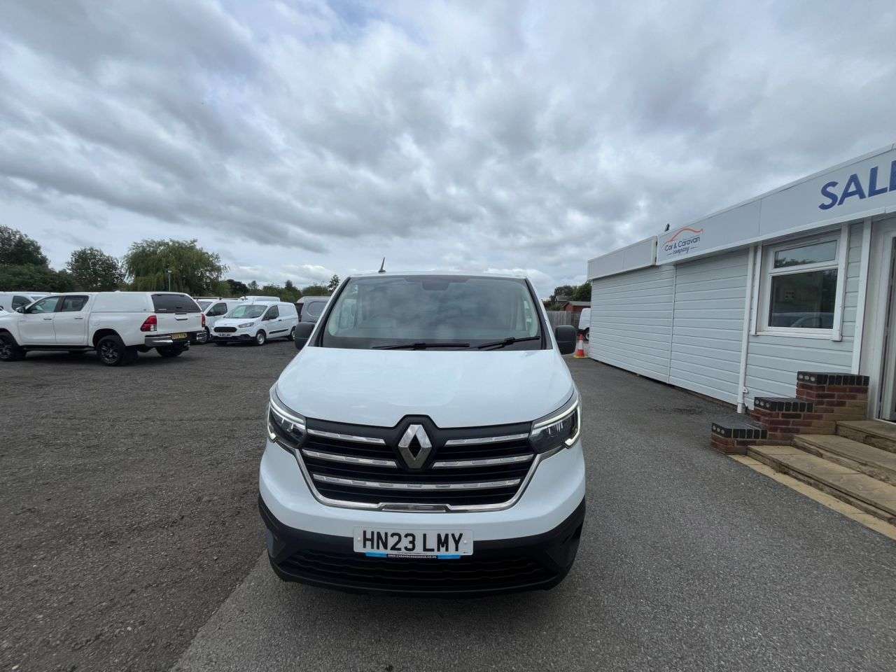 A 2023 RENAULT TRAFIC 2.0 dCi Blue LL30 Business+ Panel Van 5dr Diesel Manual L2 H1 Euro 6 (s/s) A 2023 RENAULT TRAFIC 2.0 dCi Blue LL30 Business+ Panel Van 5dr Diesel Manual L2 H1 Euro 6 (s/s)
