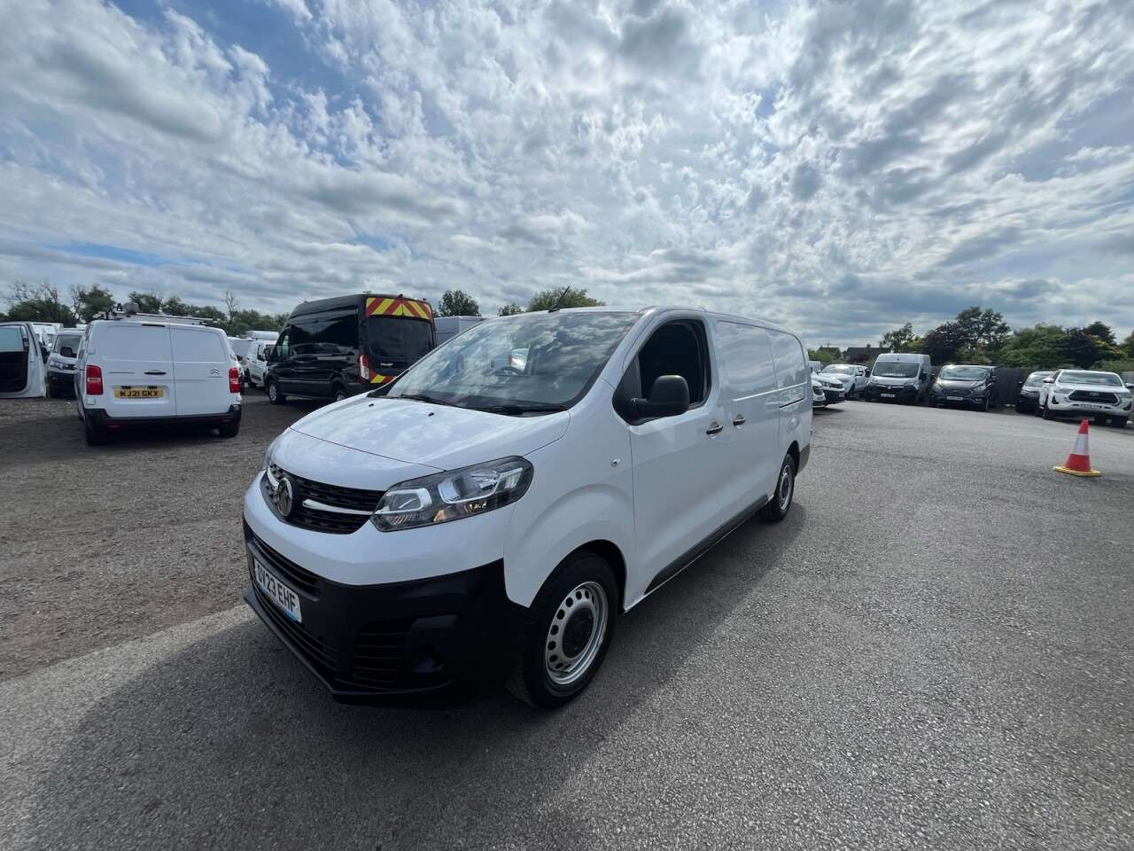 2023 VAUXHALL VIVARO 2023 VAUXHALL VIVARO
