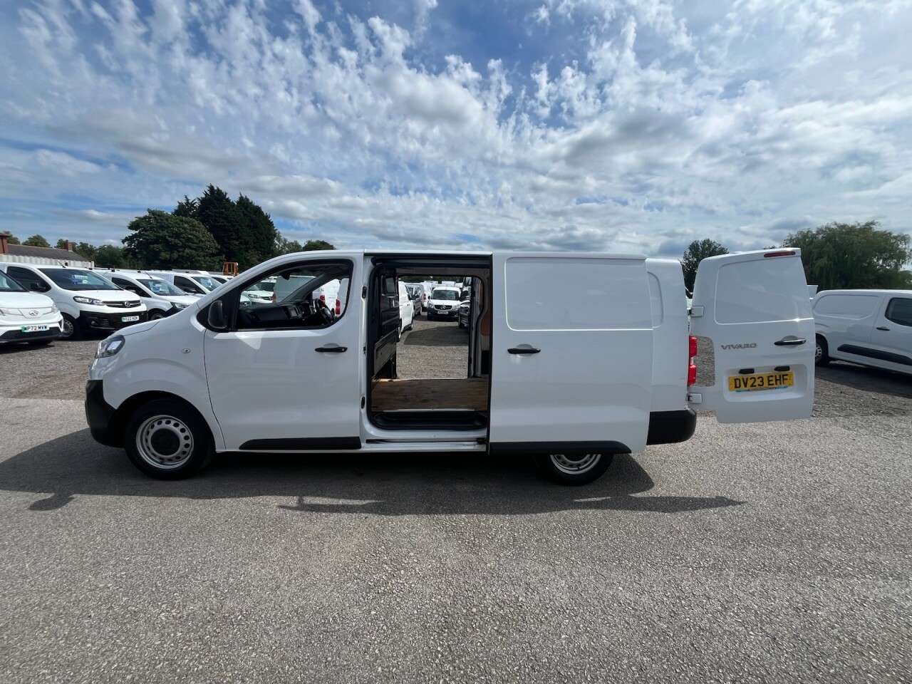2023 VAUXHALL VIVARO 2023 VAUXHALL VIVARO