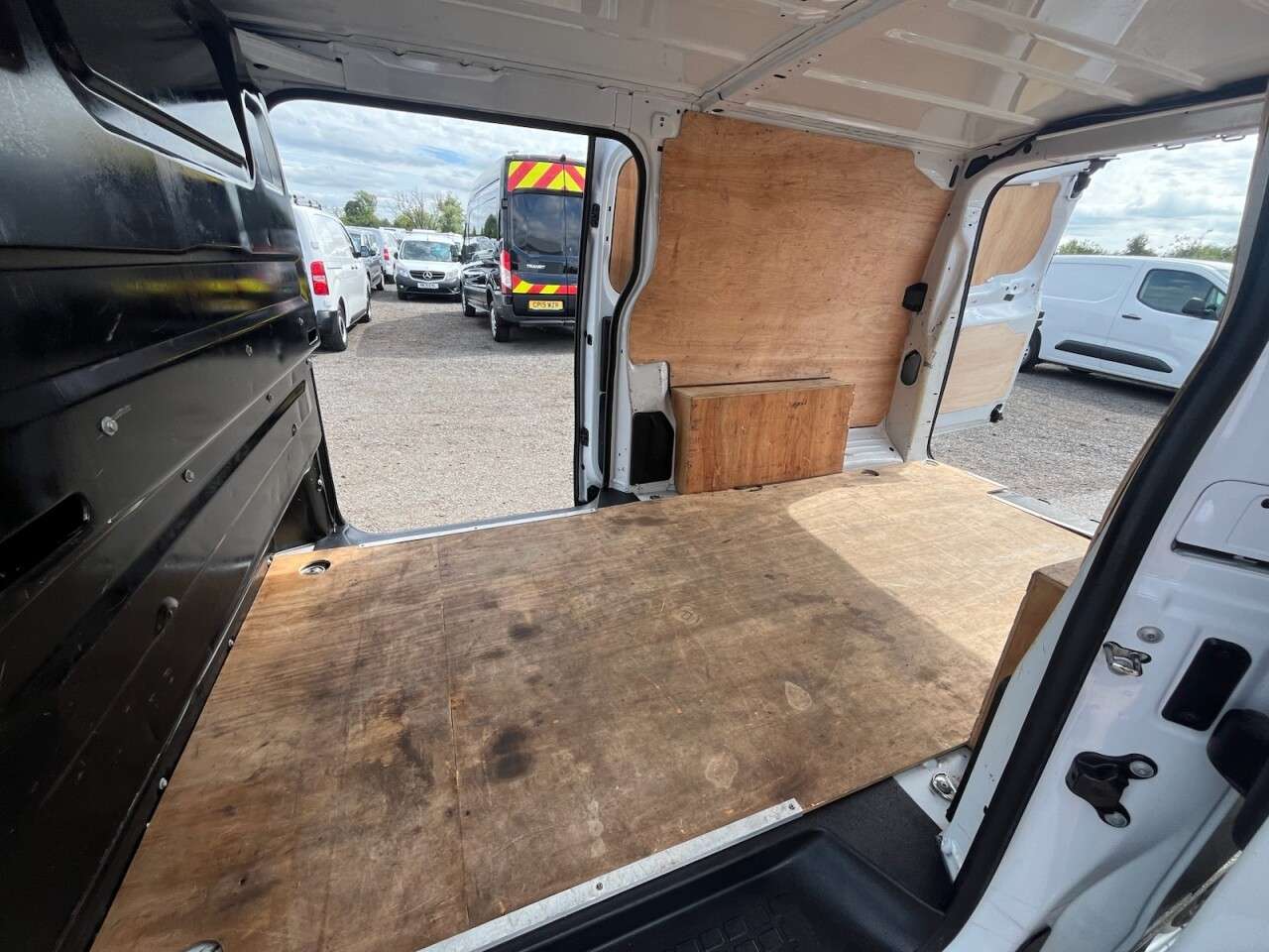 2023 VAUXHALL VIVARO 2023 VAUXHALL VIVARO