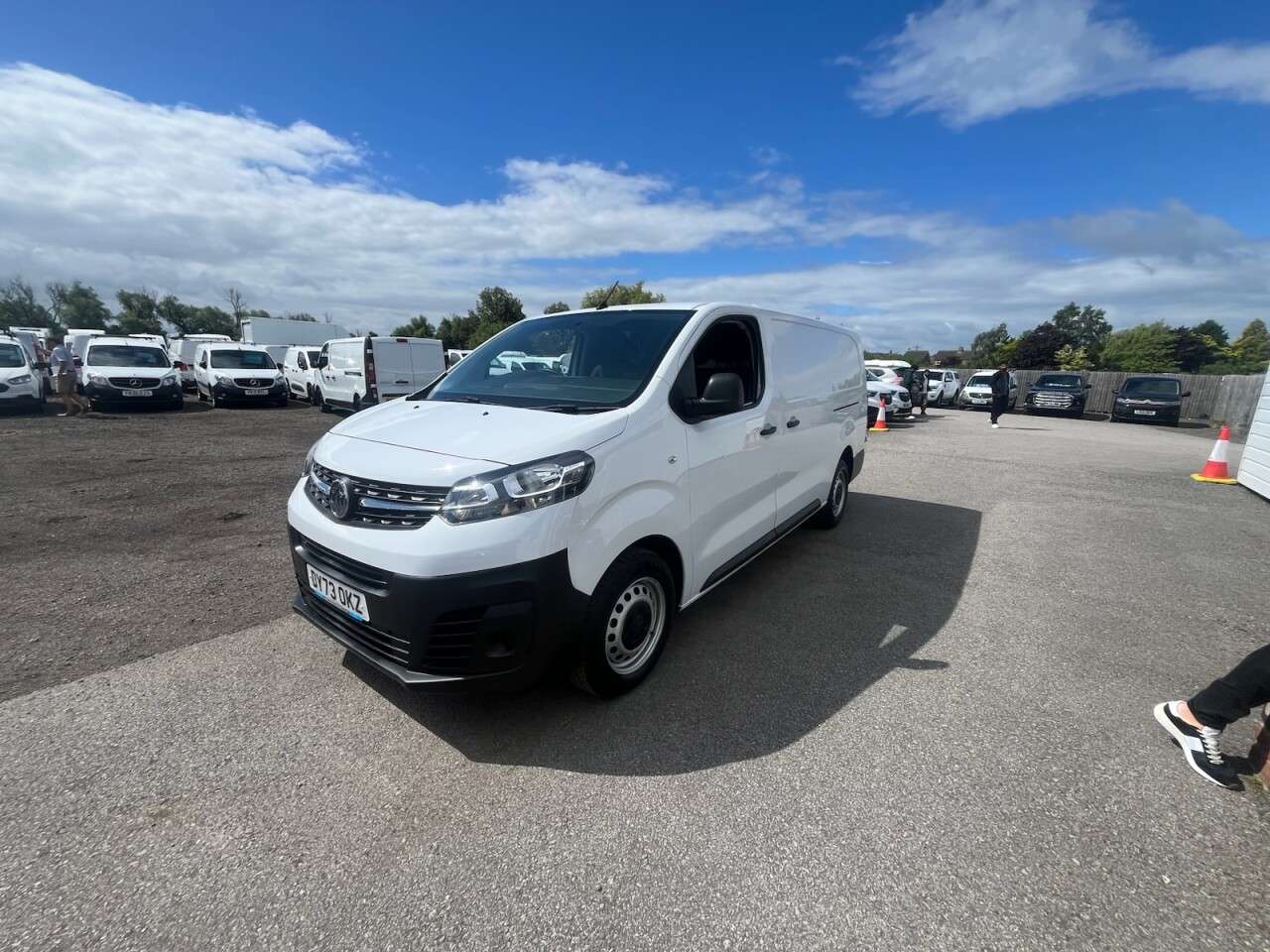 2023 VAUXHALL VIVARO 2023 VAUXHALL VIVARO