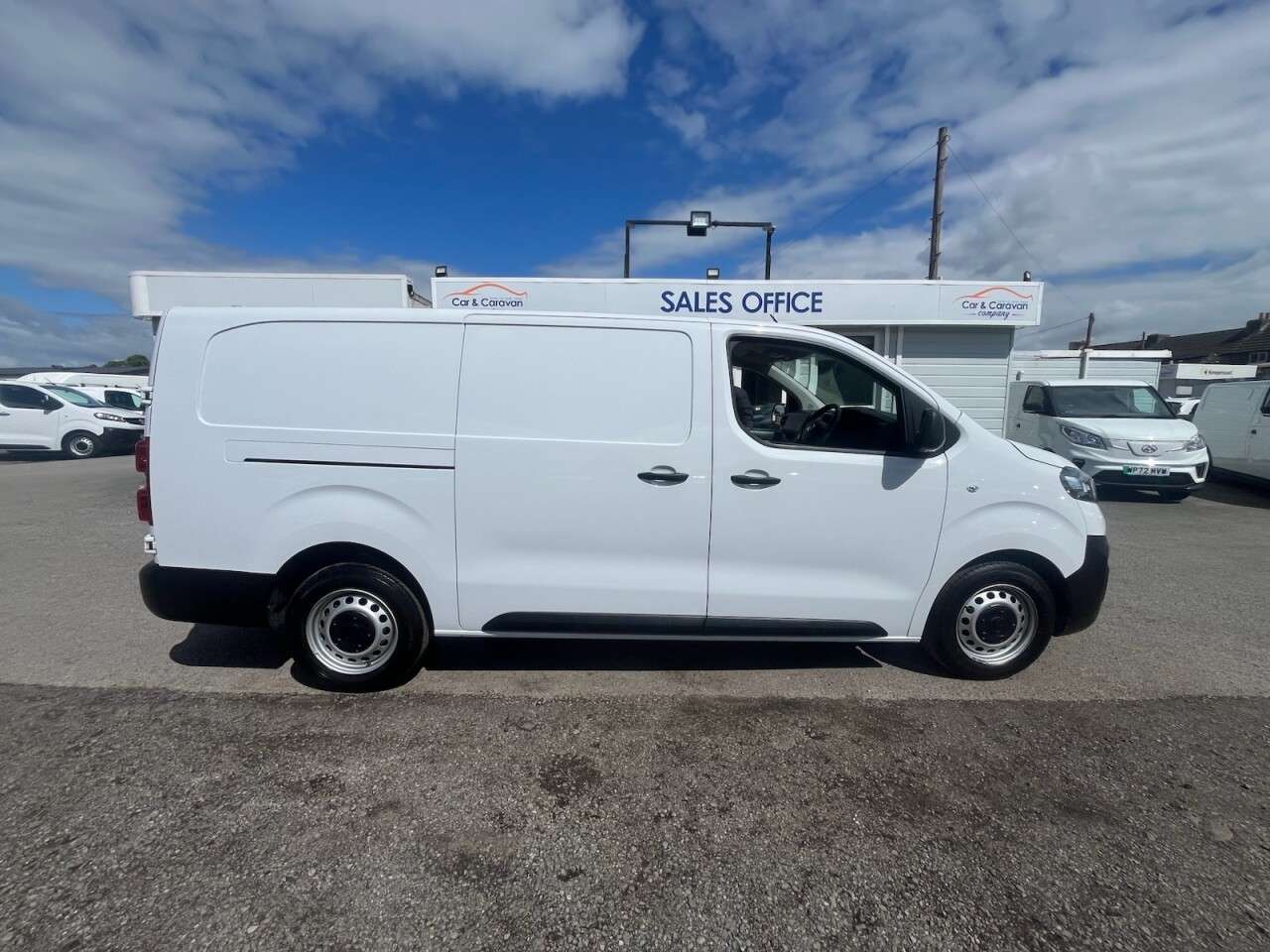 2023 VAUXHALL VIVARO 2023 VAUXHALL VIVARO