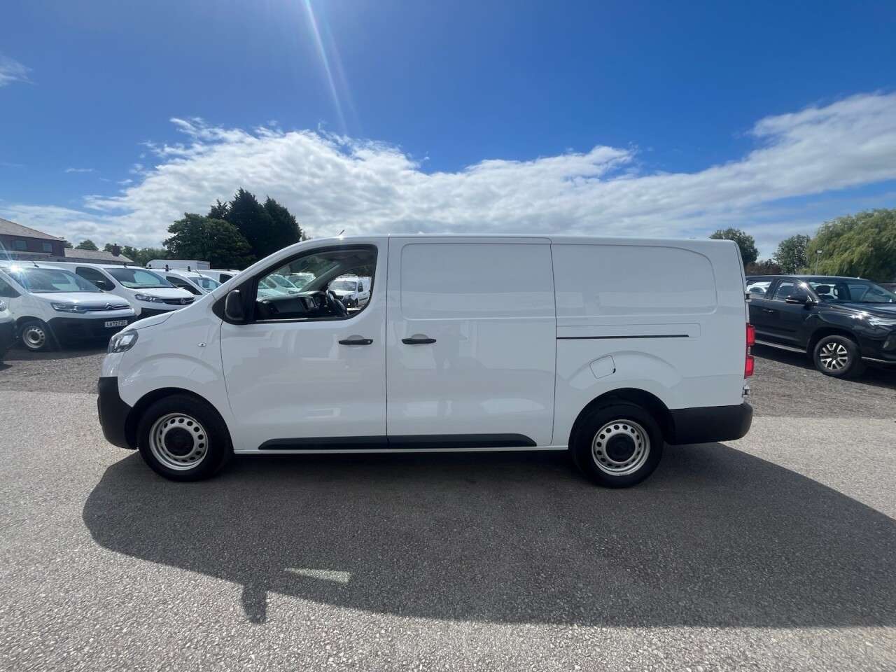 2023 VAUXHALL VIVARO 2023 VAUXHALL VIVARO