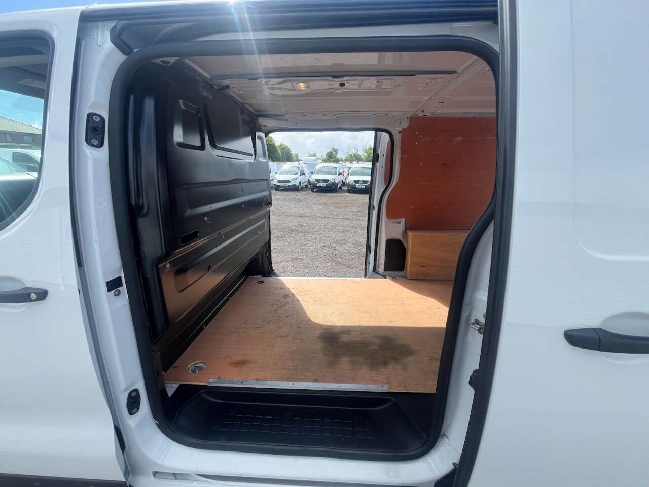 2023 VAUXHALL VIVARO 2023 VAUXHALL VIVARO