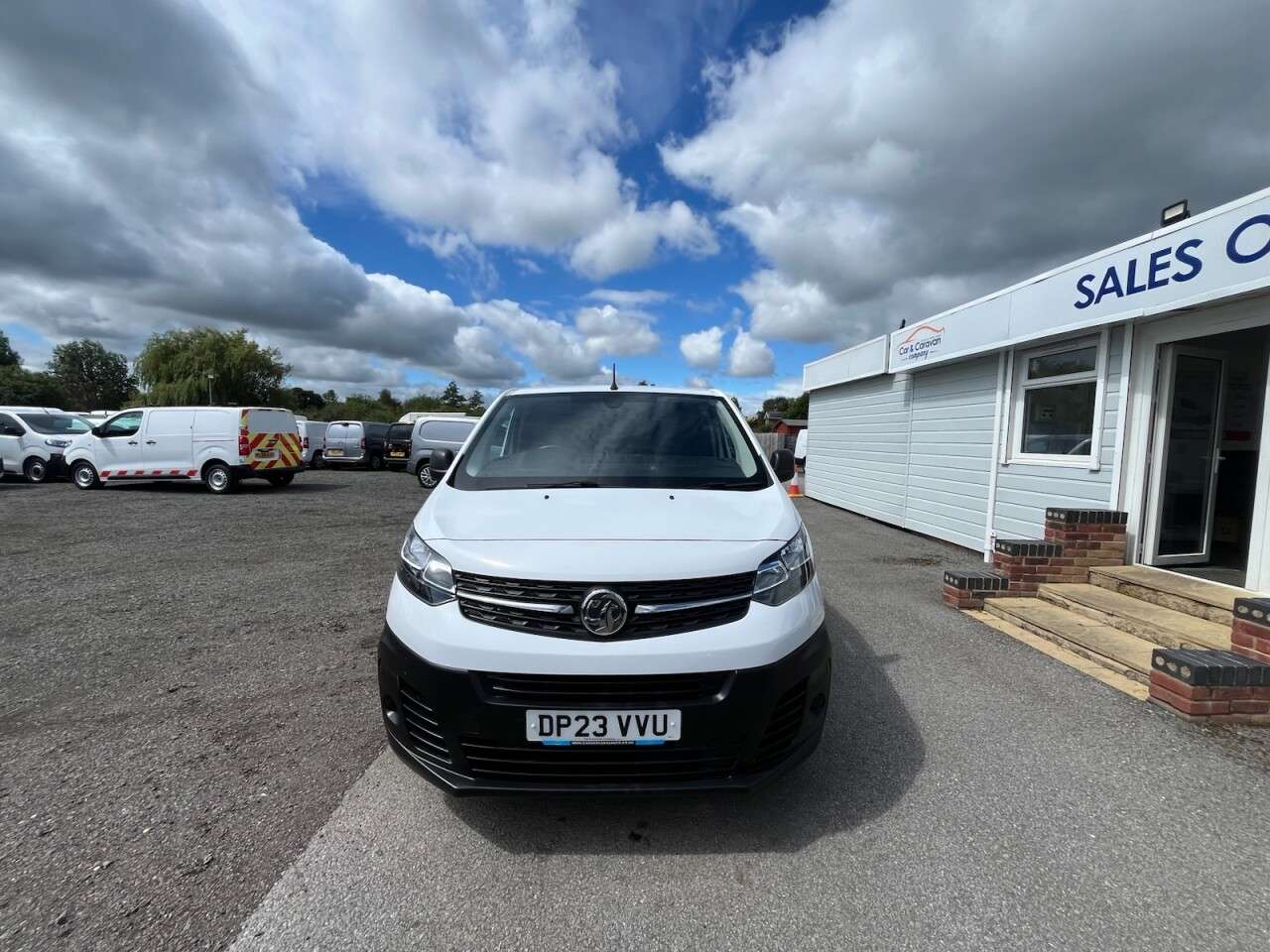 A 2023 VAUXHALL VIVARO 1.5 Turbo D 2900 Prime Panel Van 6dr Diesel Manual L2 H1 Euro 6 (s/s) (100 A 2023 VAUXHALL VIVARO 1.5 Turbo D 2900 Prime Panel Van 6dr Diesel Manual L2 H1 Euro 6 (s/s) (100