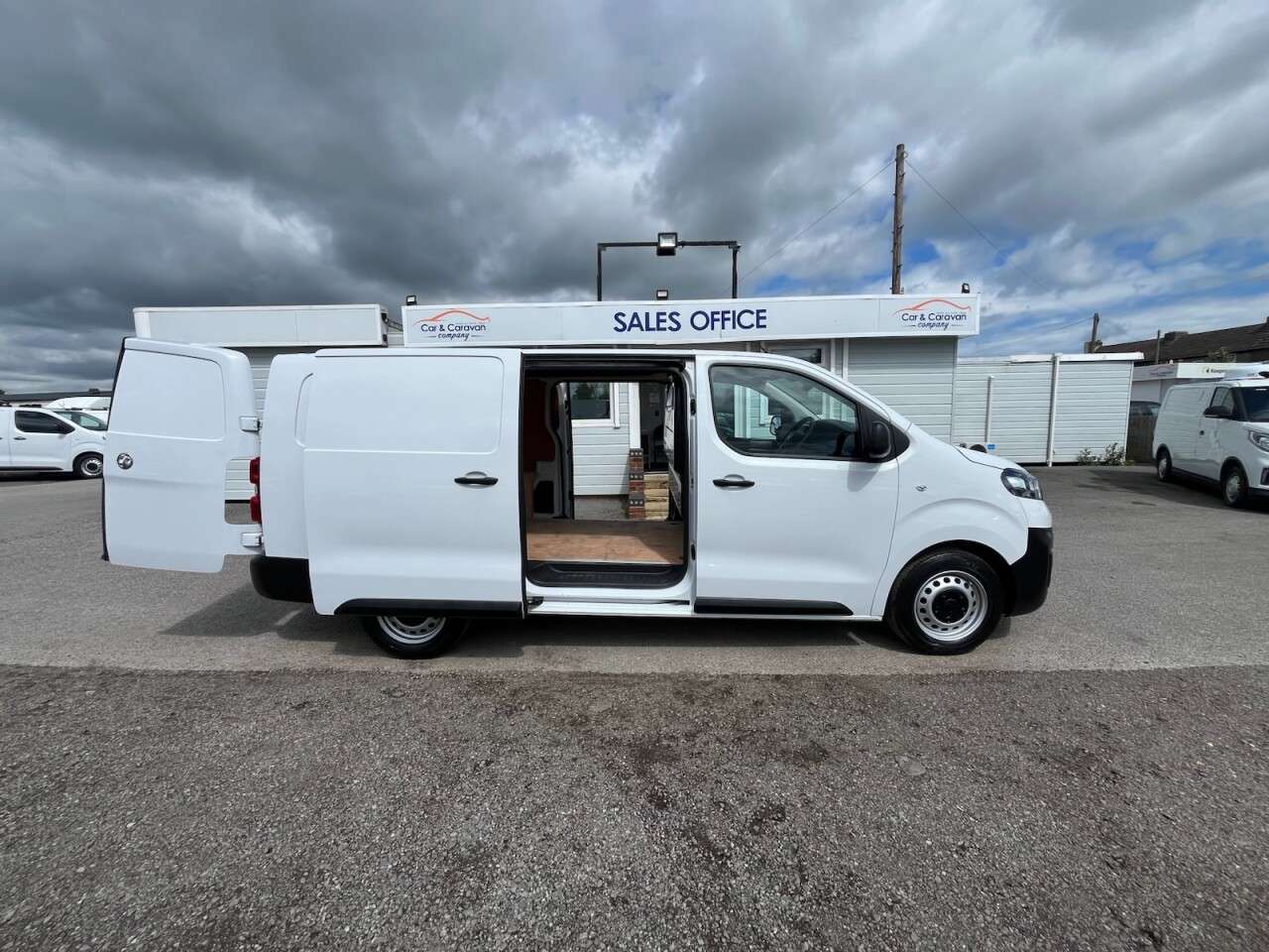 2023 VAUXHALL VIVARO 2023 VAUXHALL VIVARO