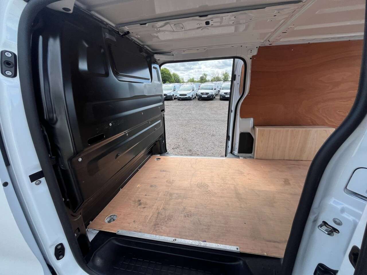2023 VAUXHALL VIVARO 2023 VAUXHALL VIVARO