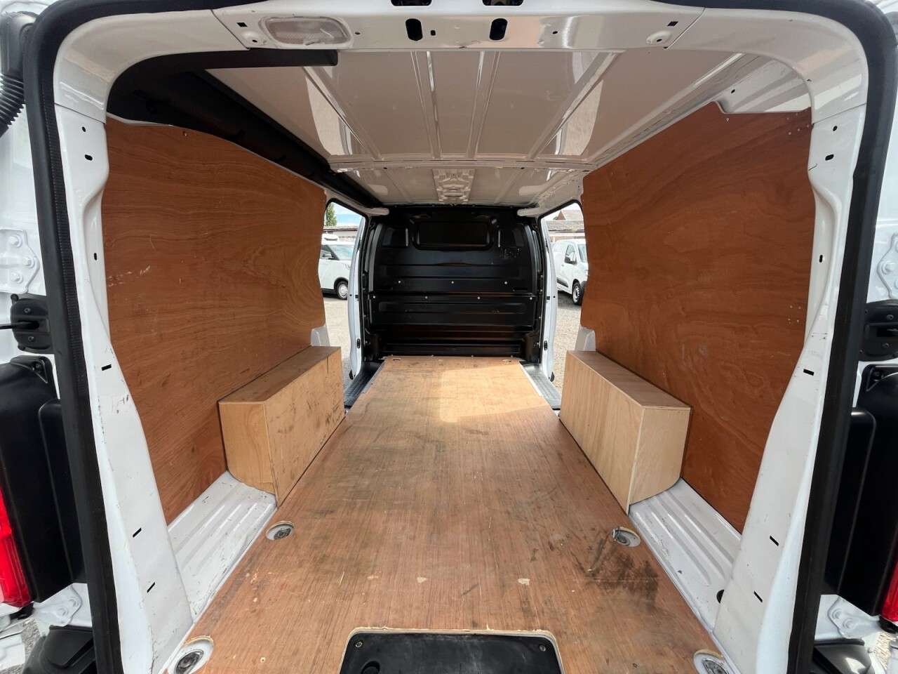 2023 VAUXHALL VIVARO 2023 VAUXHALL VIVARO
