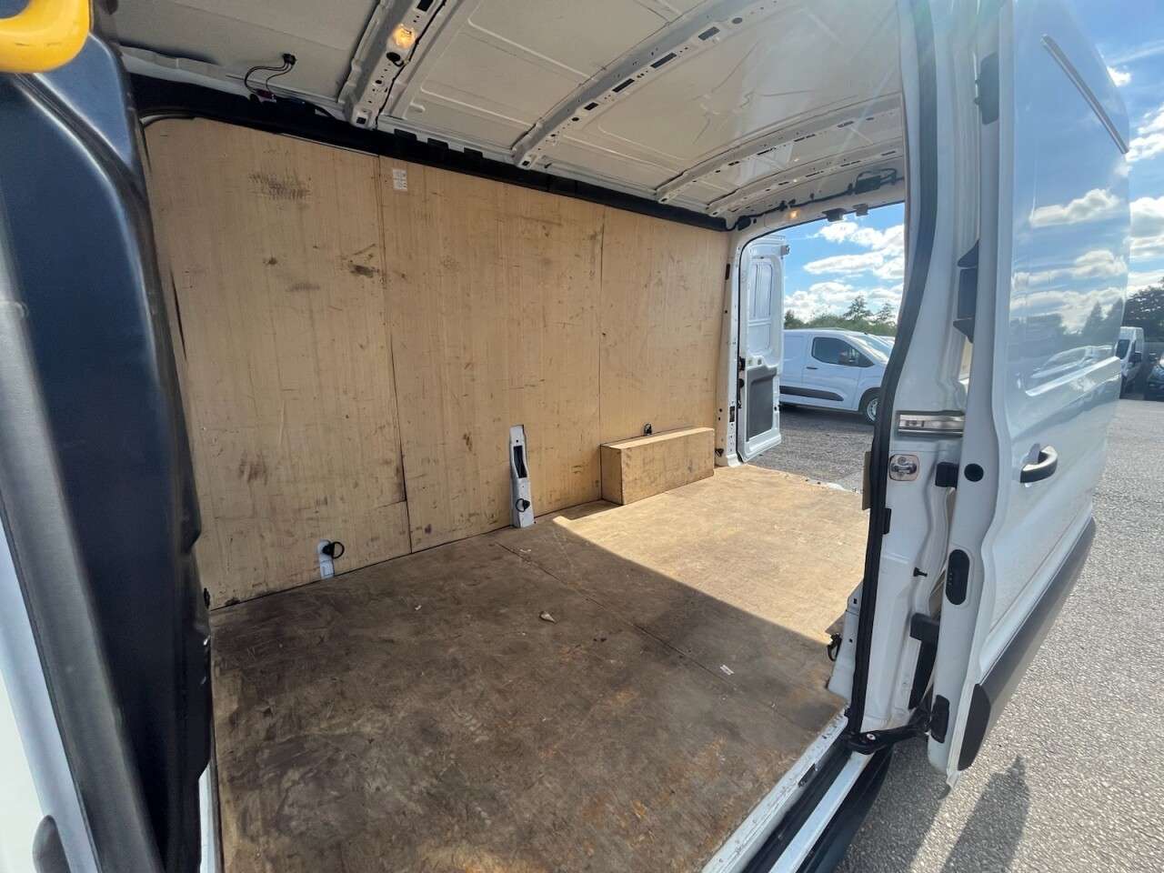 2023 FORD TRANSIT 2023 FORD TRANSIT