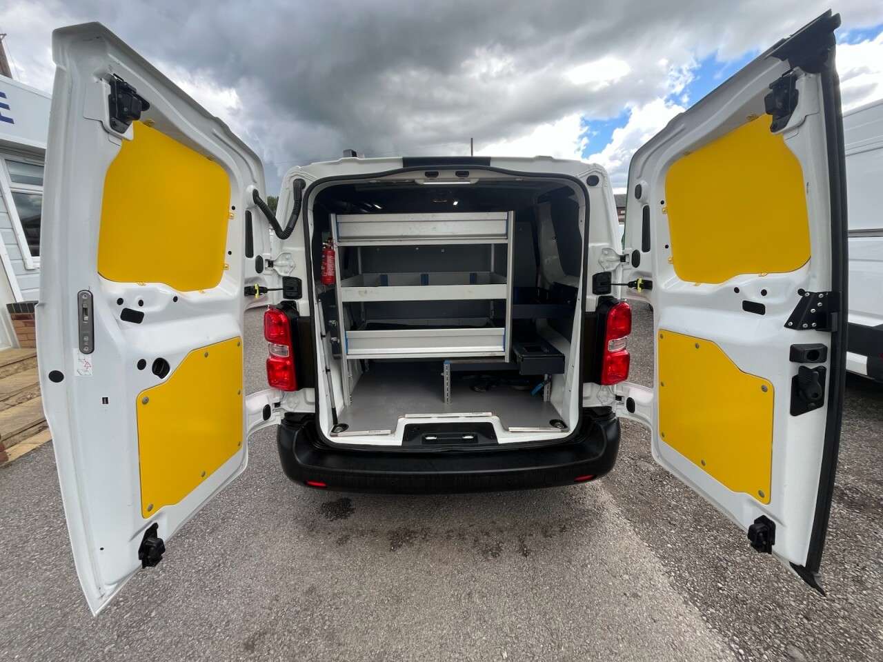 2022 VAUXHALL VIVARO ELECTRIC 2022 VAUXHALL VIVARO ELECTRIC