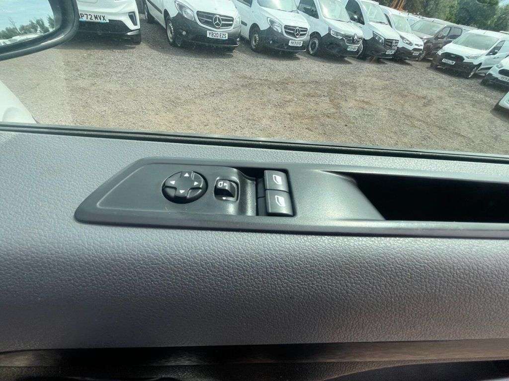 2019 VAUXHALL VIVARO 2019 VAUXHALL VIVARO