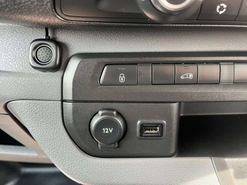 2019 VAUXHALL VIVARO 2019 VAUXHALL VIVARO