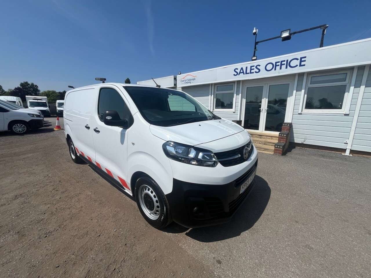 A 2019 VAUXHALL VIVARO 1.5 Turbo D 2900 Edition Panel Van 5dr Diesel Manual L1 H1 Euro 6 (s/s) (10 A 2019 VAUXHALL VIVARO 1.5 Turbo D 2900 Edition Panel Van 5dr Diesel Manual L1 H1 Euro 6 (s/s) (10