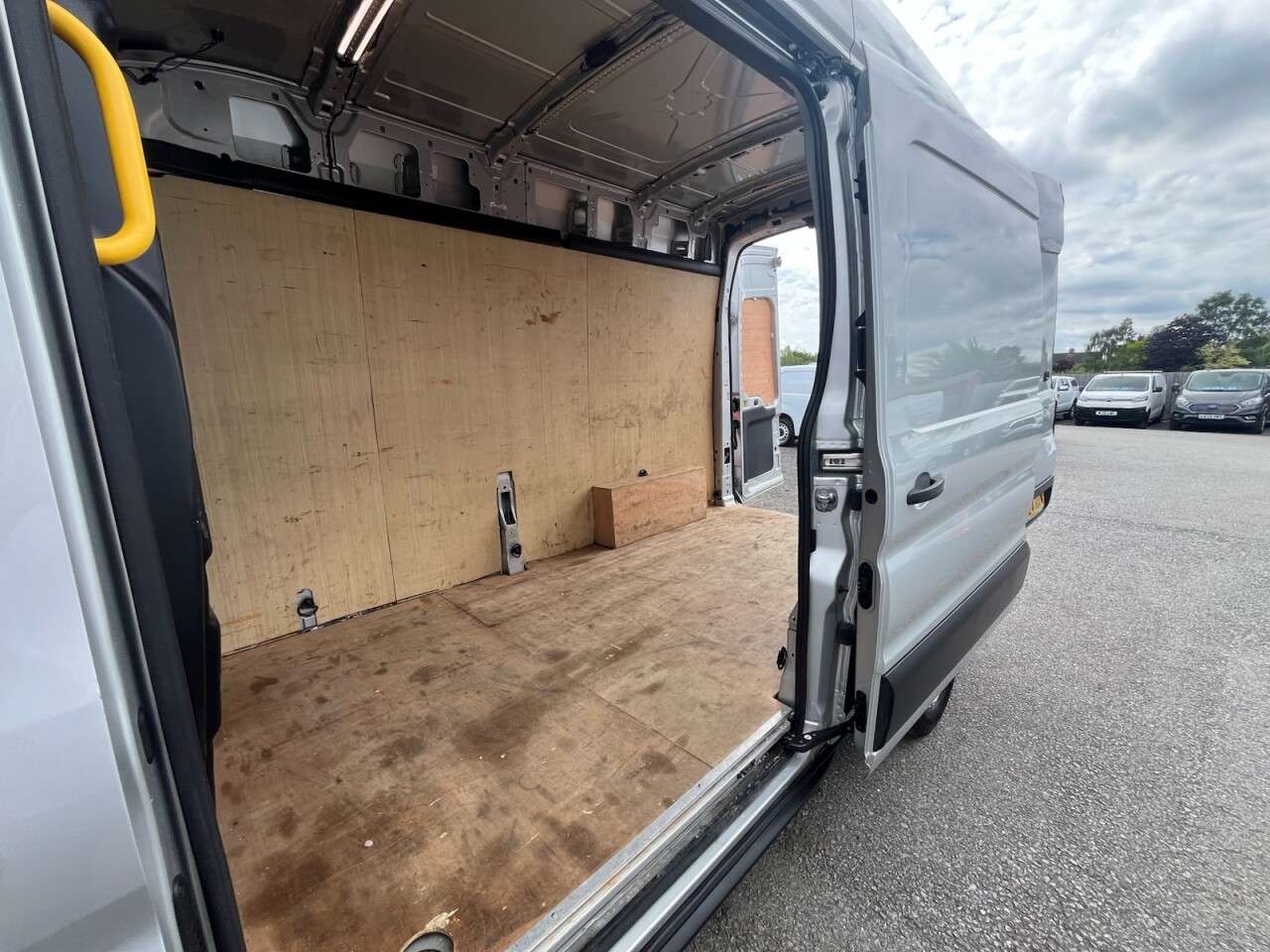 2024 FORD TRANSIT 2024 FORD TRANSIT