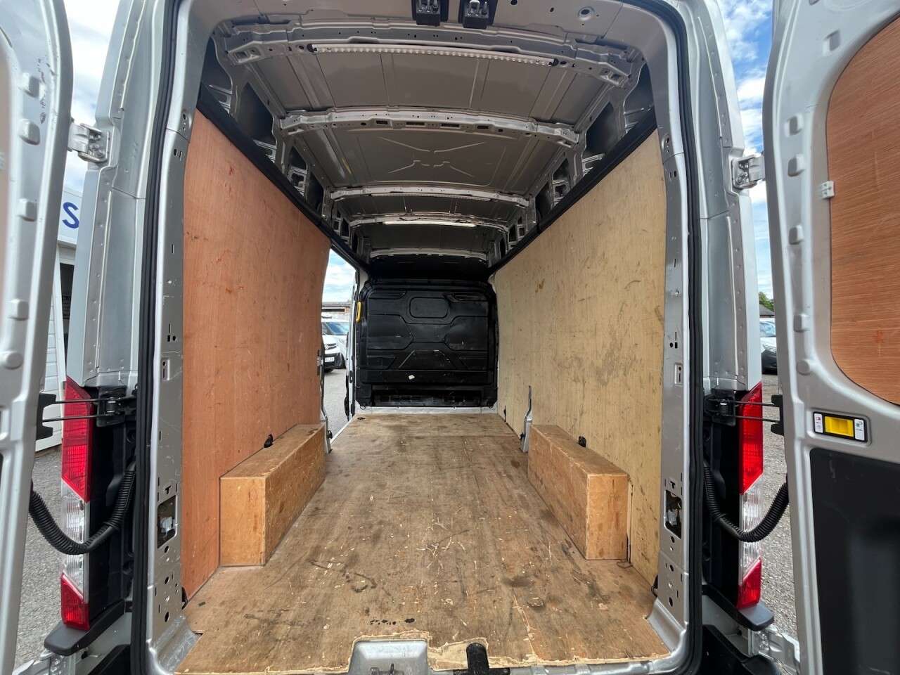2024 FORD TRANSIT 2024 FORD TRANSIT