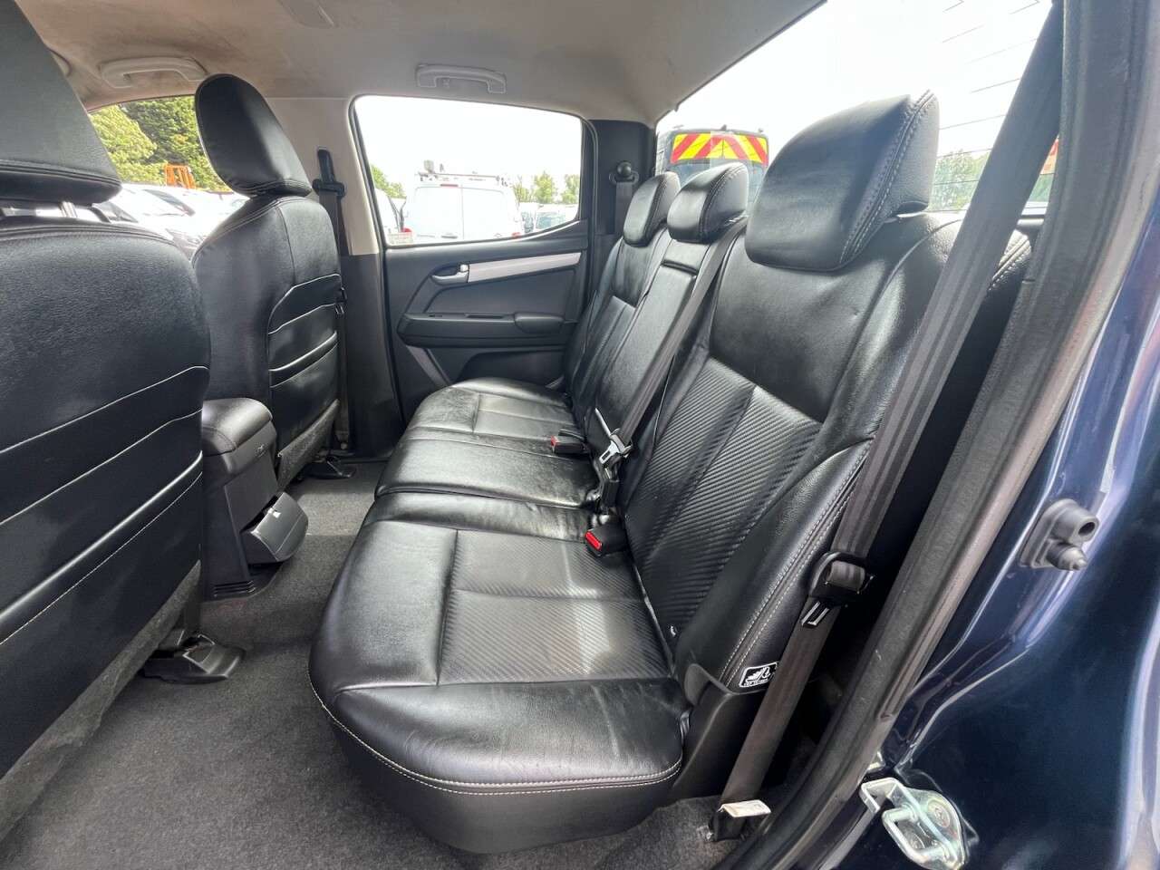 2017 ISUZU D-MAX 2017 ISUZU D-MAX