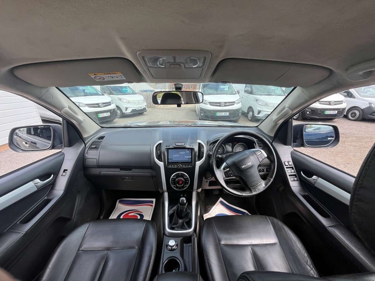 2017 ISUZU D-MAX 2017 ISUZU D-MAX