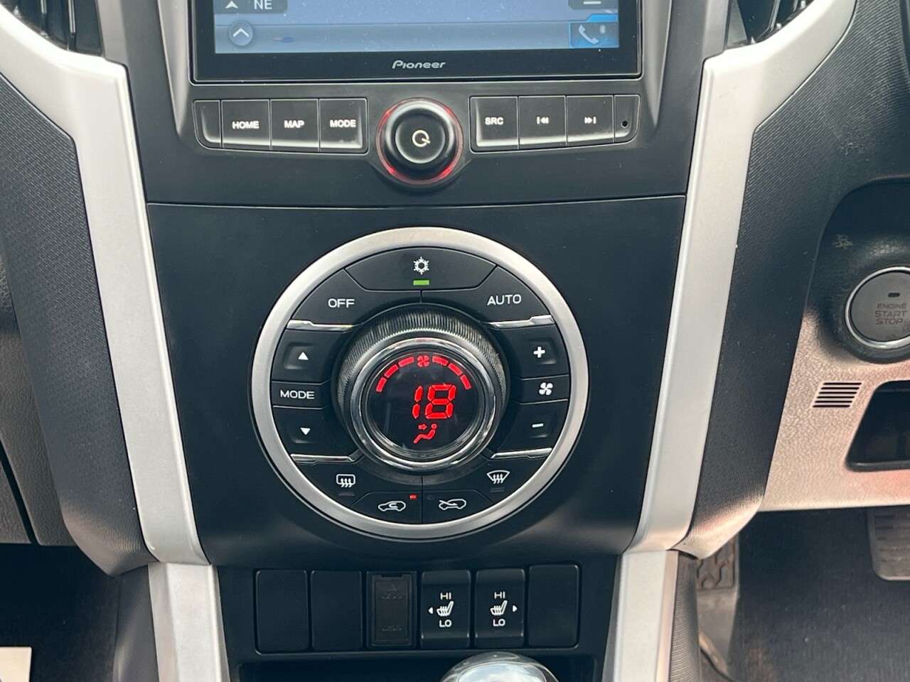 2017 ISUZU D-MAX 2017 ISUZU D-MAX