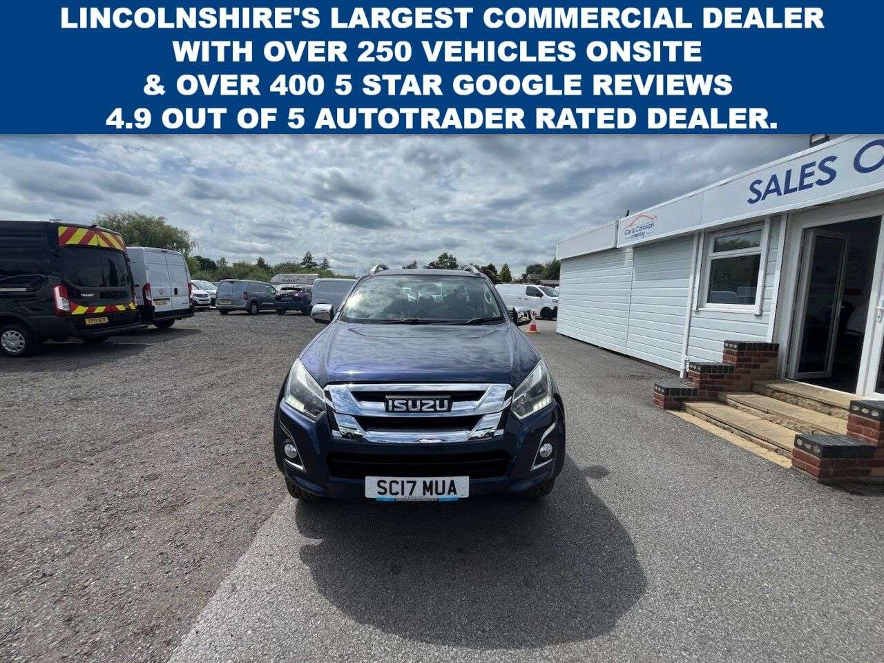 A 2017 ISUZU D-MAX 1.9 TD Utah Pickup Double Cab 4dr Diesel Manual 4WD Euro 6 (164 ps) * FINAN A 2017 ISUZU D-MAX 1.9 TD Utah Pickup Double Cab 4dr Diesel Manual 4WD Euro 6 (164 ps) * FINAN