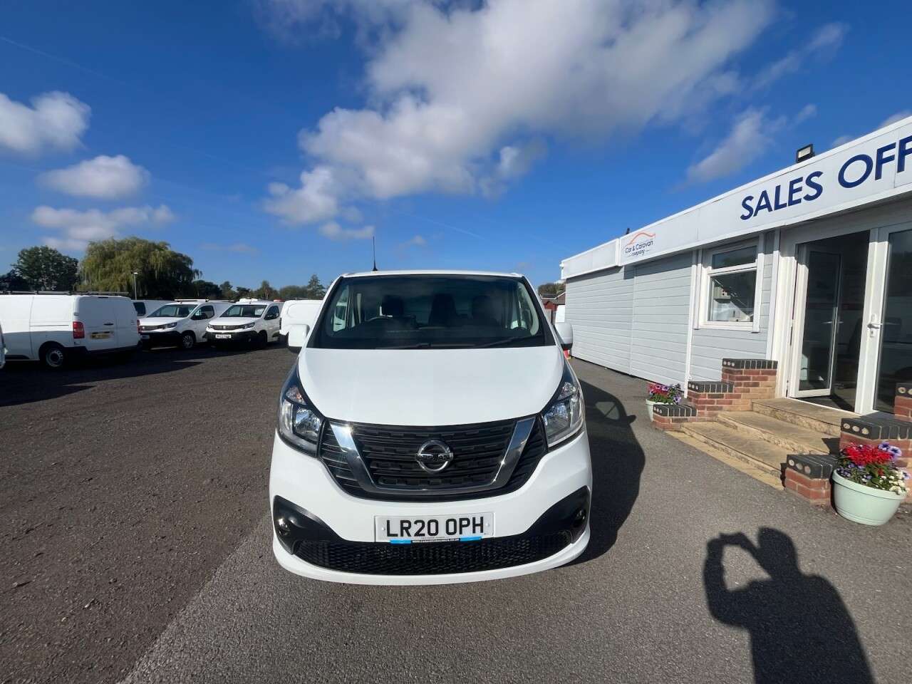 A 2020 NISSAN NV300 2.0 dCi 28 Acenta Panel Van 4dr Diesel Manual L1 H1 Euro 6 (120 ps) FINANCE A 2020 NISSAN NV300 2.0 dCi 28 Acenta Panel Van 4dr Diesel Manual L1 H1 Euro 6 (120 ps) FINANCE