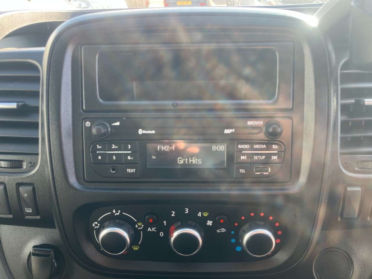 2020 NISSAN NV300 2020 NISSAN NV300