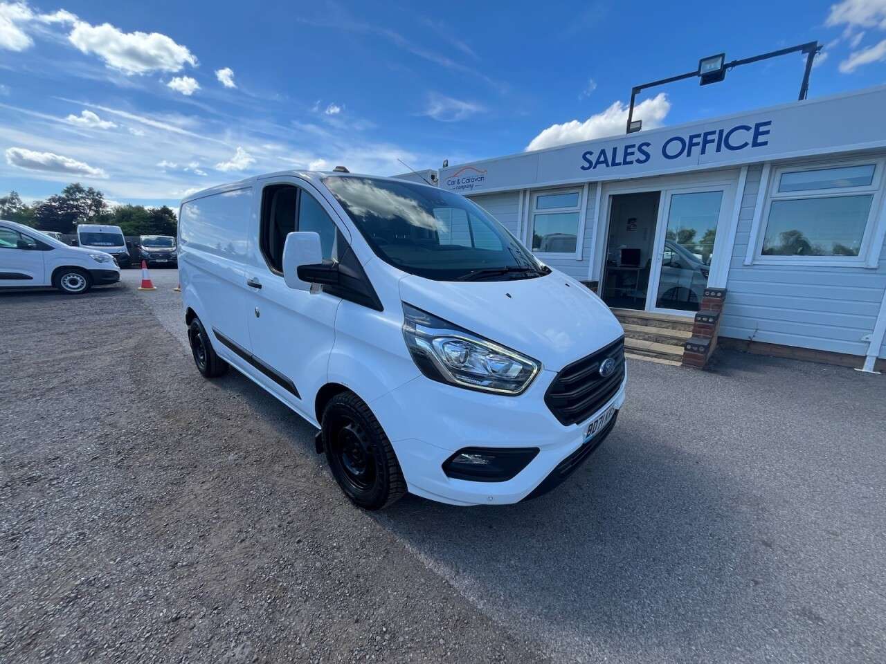 A 2021 FORD TRANSIT CUSTOM 2.0 320 EcoBlue Trend Panel Van 5dr Diesel Manual L1 H1 Euro 6 (s/s) (130 p A 2021 FORD TRANSIT CUSTOM 2.0 320 EcoBlue Trend Panel Van 5dr Diesel Manual L1 H1 Euro 6 (s/s) (130 p