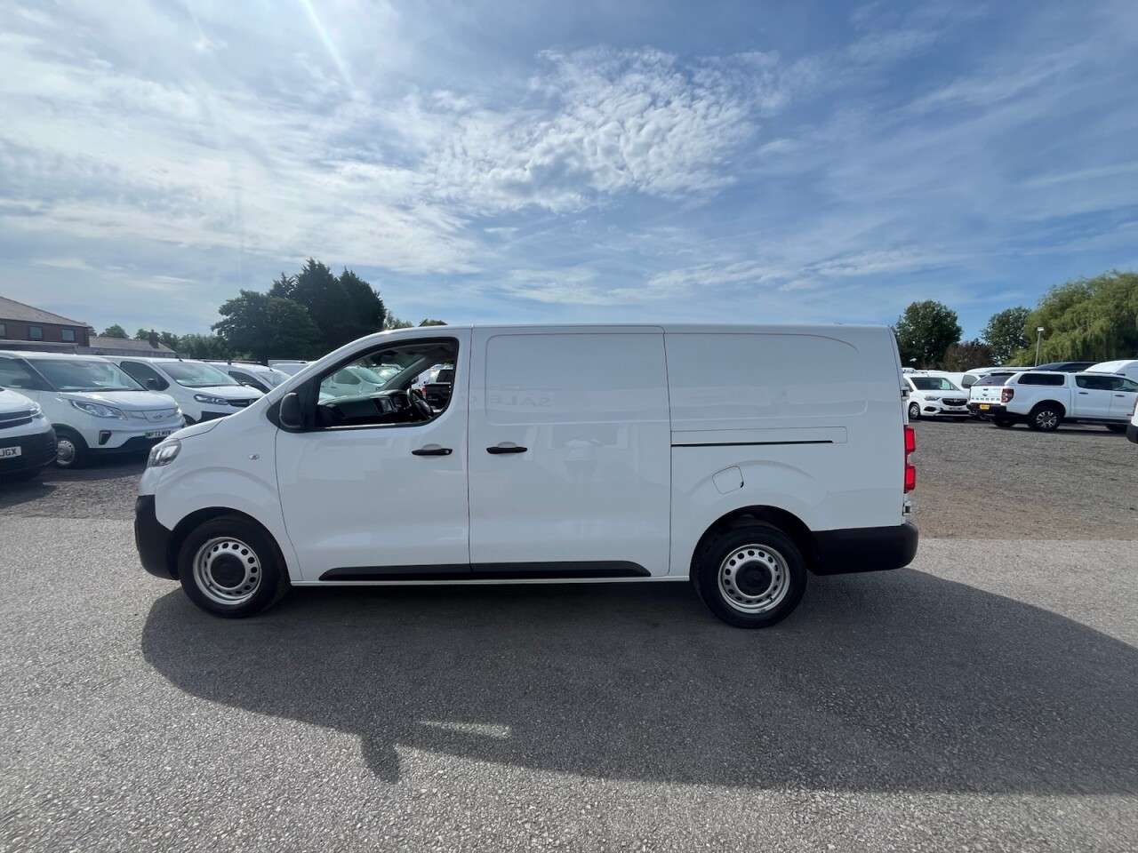 2022 VAUXHALL VIVARO 2022 VAUXHALL VIVARO