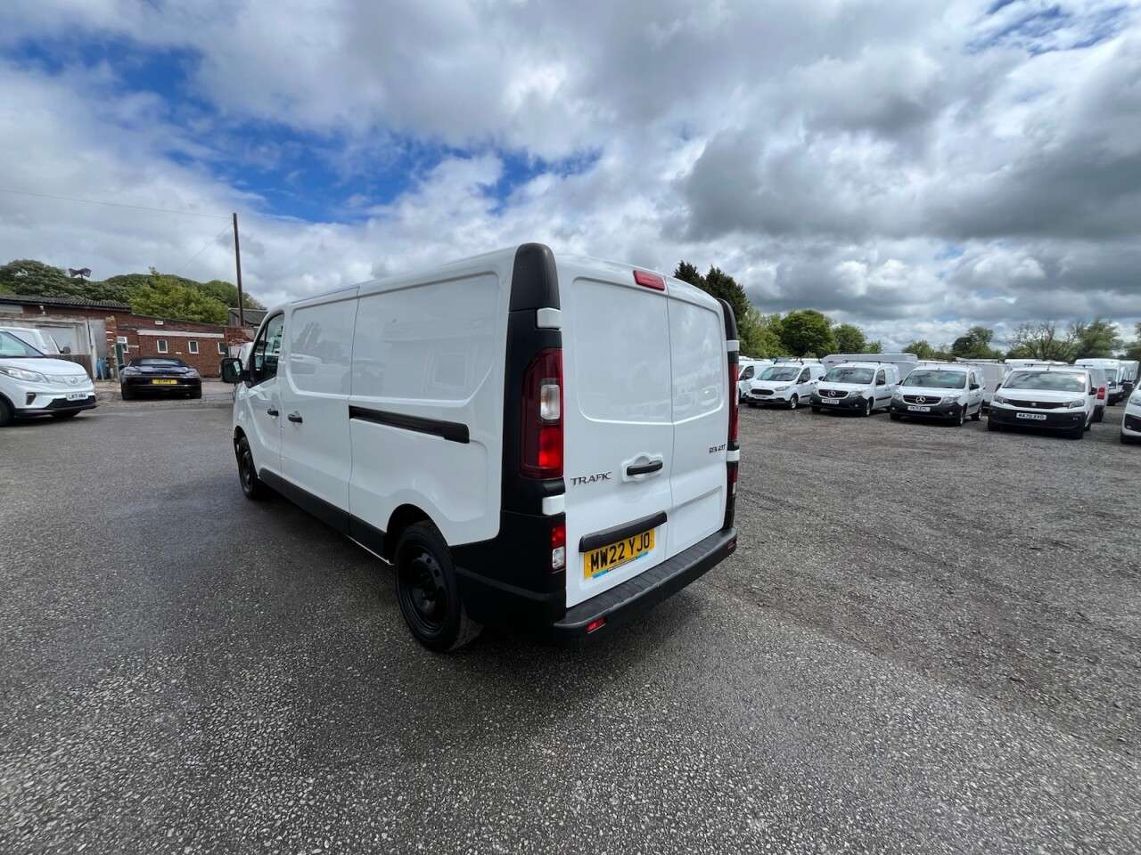 2022 RENAULT TRAFIC 2022 RENAULT TRAFIC