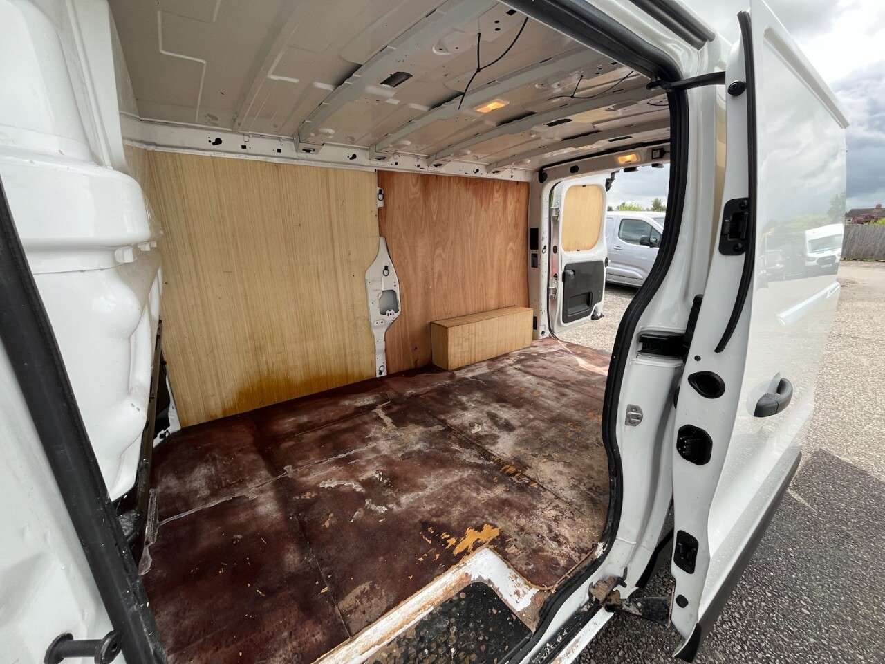 2022 RENAULT TRAFIC 2022 RENAULT TRAFIC