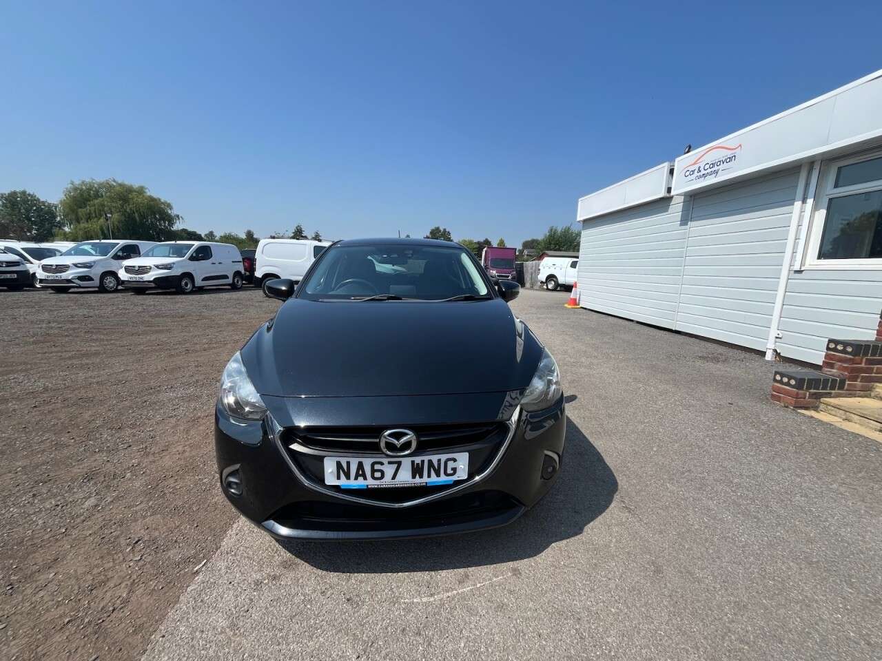 A 2017 MAZDA MAZDA2 1.5 SKYACTIV-G Tech Edition Hatchback 5dr Petrol Manual Euro 6 (s/s) (90 ps A 2017 MAZDA MAZDA2 1.5 SKYACTIV-G Tech Edition Hatchback 5dr Petrol Manual Euro 6 (s/s) (90 ps