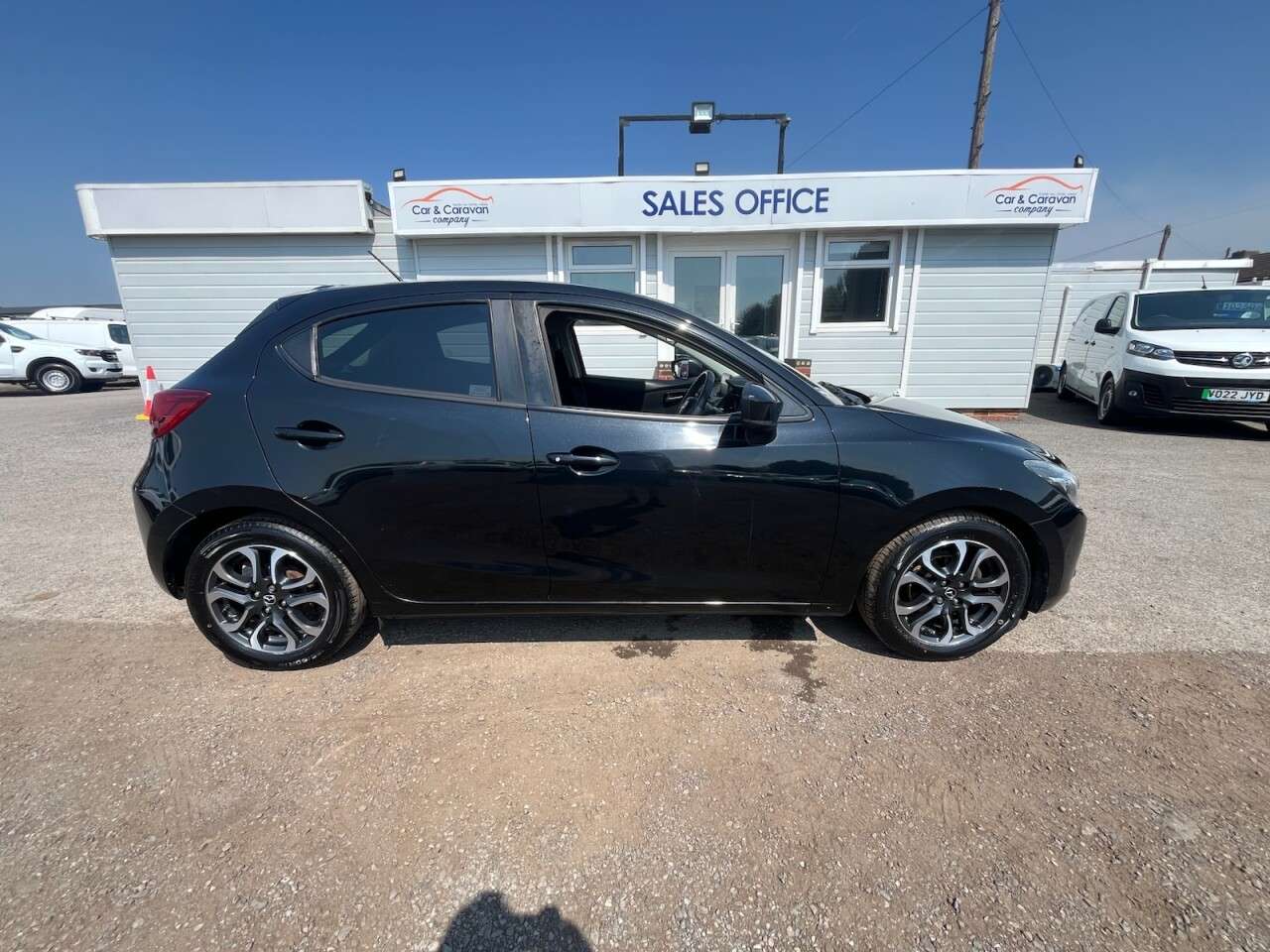 2017 MAZDA MAZDA2 2017 MAZDA MAZDA2