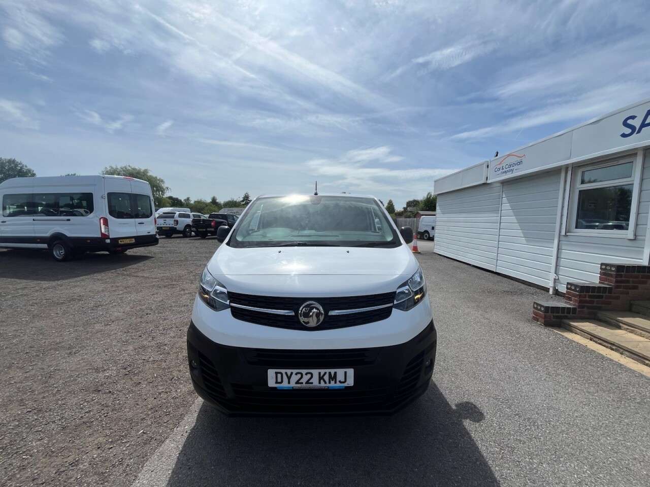 A 2022 VAUXHALL VIVARO 1.5 Turbo D 2700 Dynamic Panel Van 6dr Diesel Manual L1 H1 Euro 6 (s/s) (10 A 2022 VAUXHALL VIVARO 1.5 Turbo D 2700 Dynamic Panel Van 6dr Diesel Manual L1 H1 Euro 6 (s/s) (10