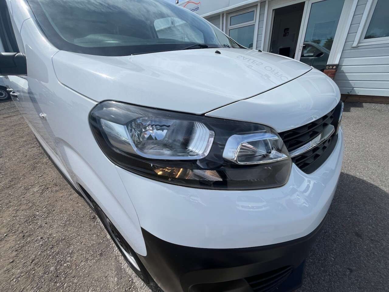2022 VAUXHALL VIVARO 2022 VAUXHALL VIVARO
